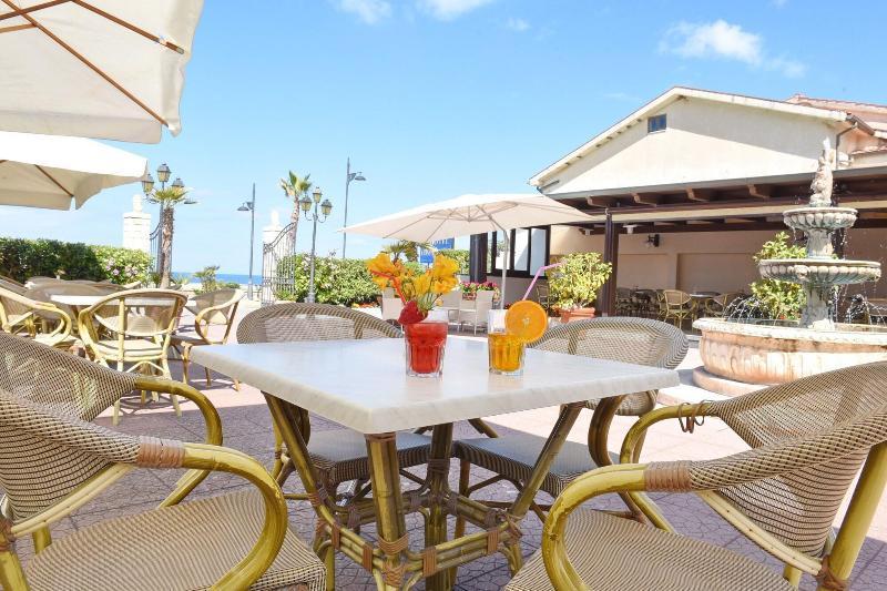 Hotel Costa D'Oro Santa Maria di Castellabate Luaran gambar